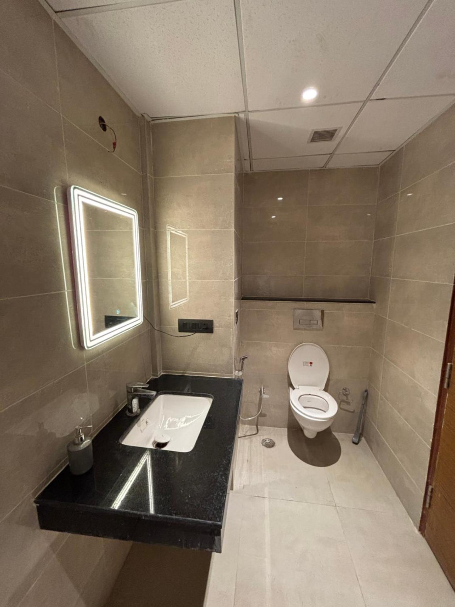 The Ghar Hotel Lucknow Ngoại thất bức ảnh
