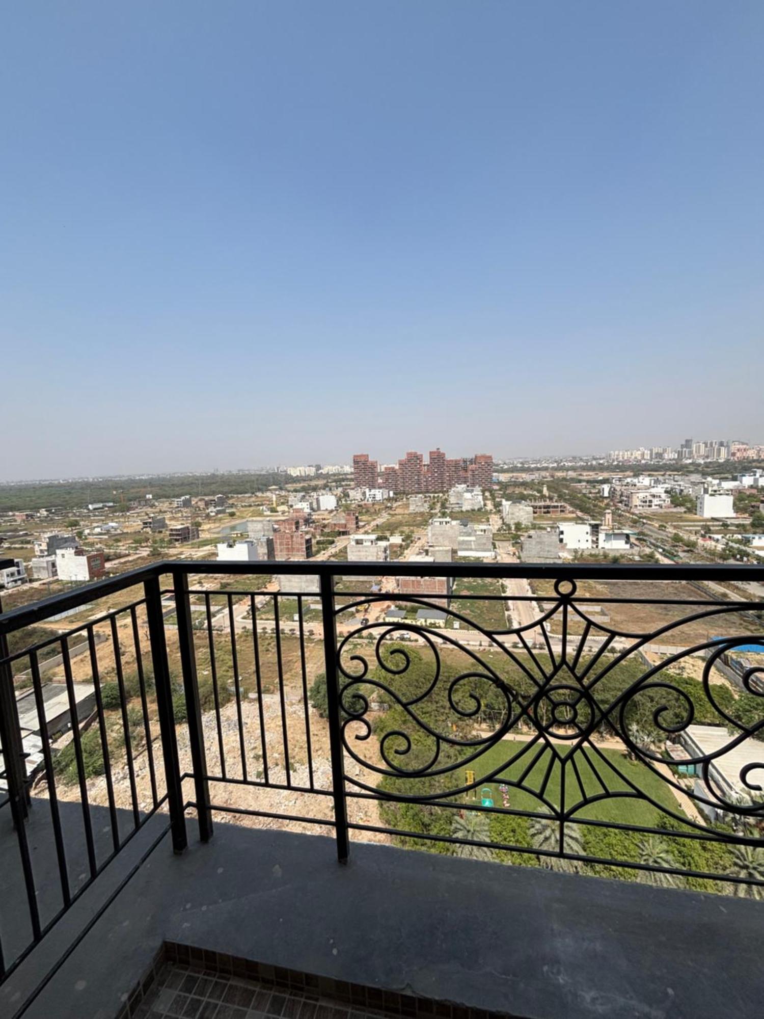 The Ghar Hotel Lucknow Ngoại thất bức ảnh